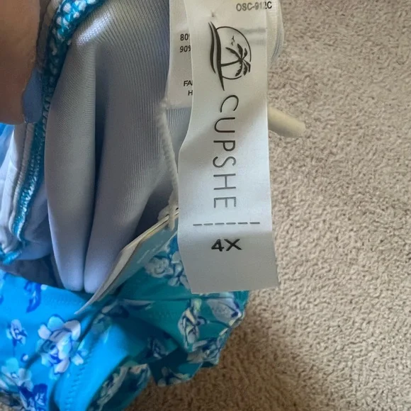 4X NWT Sexy Swimsuit Cupshe blue plunge front - Picture 4 of 7